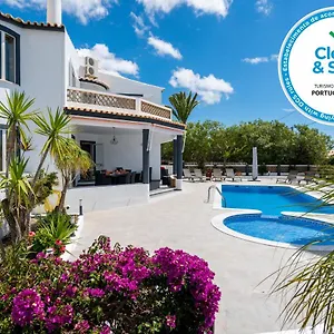 Villa Casa Laranja Three Bedroom, Loule